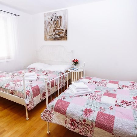 Beautiful Apartment In Central Residence Prague Ngoại thất bức ảnh
